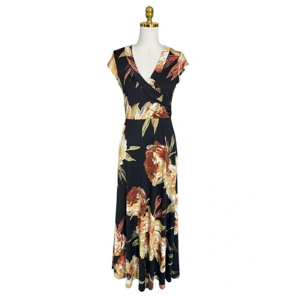 Olivia Matthews | Dresses | Olivia Matthews Black Foral Short Sleeve  Surplice Neck Flowy Maxi Dress Size M | Poshmark